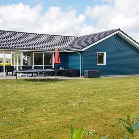 Vakantiehuis Stylish Retreat By Kvie - By Traum